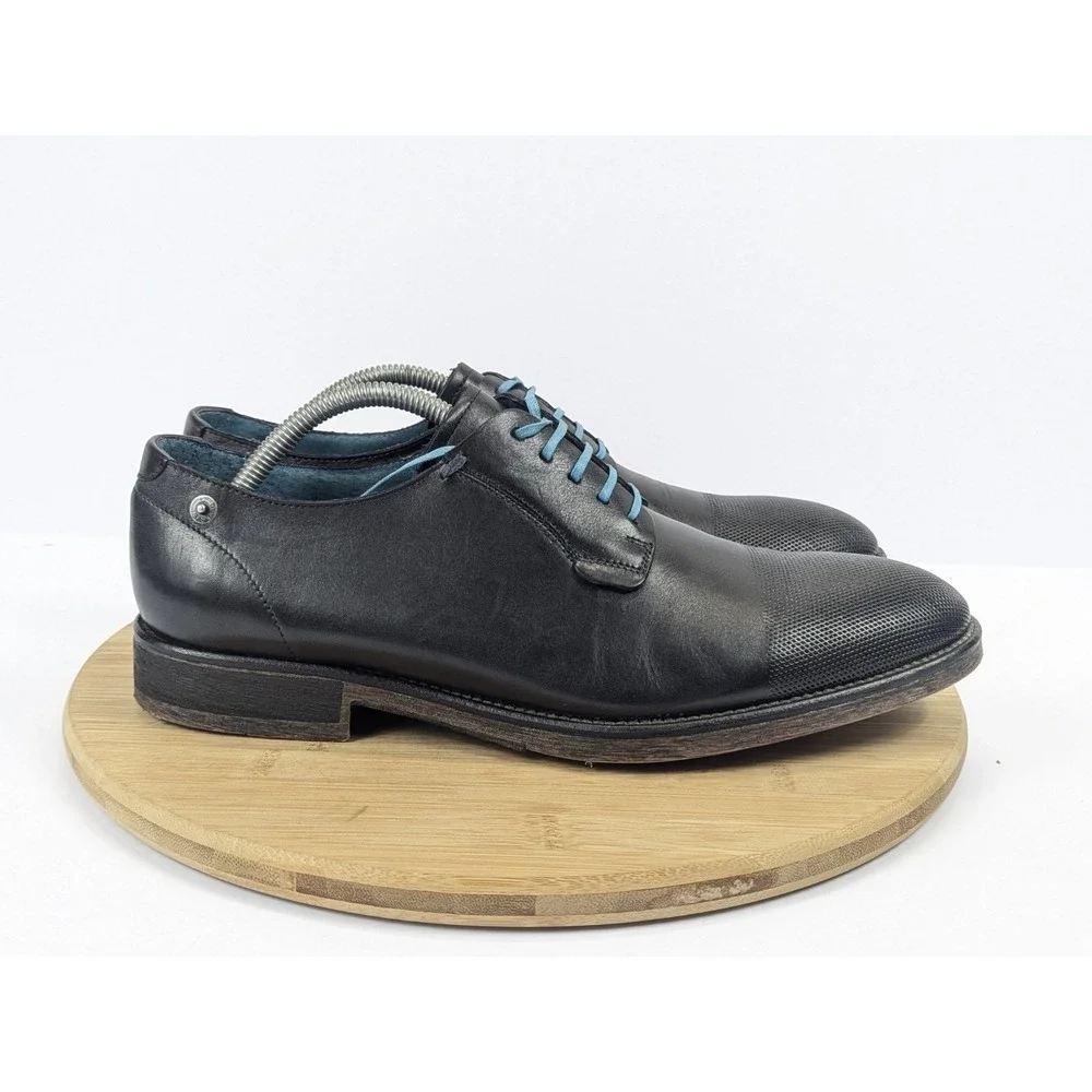 Diesel Mens 9 Black Leather Derby Shoes Textured Cap Toe Blue Laces